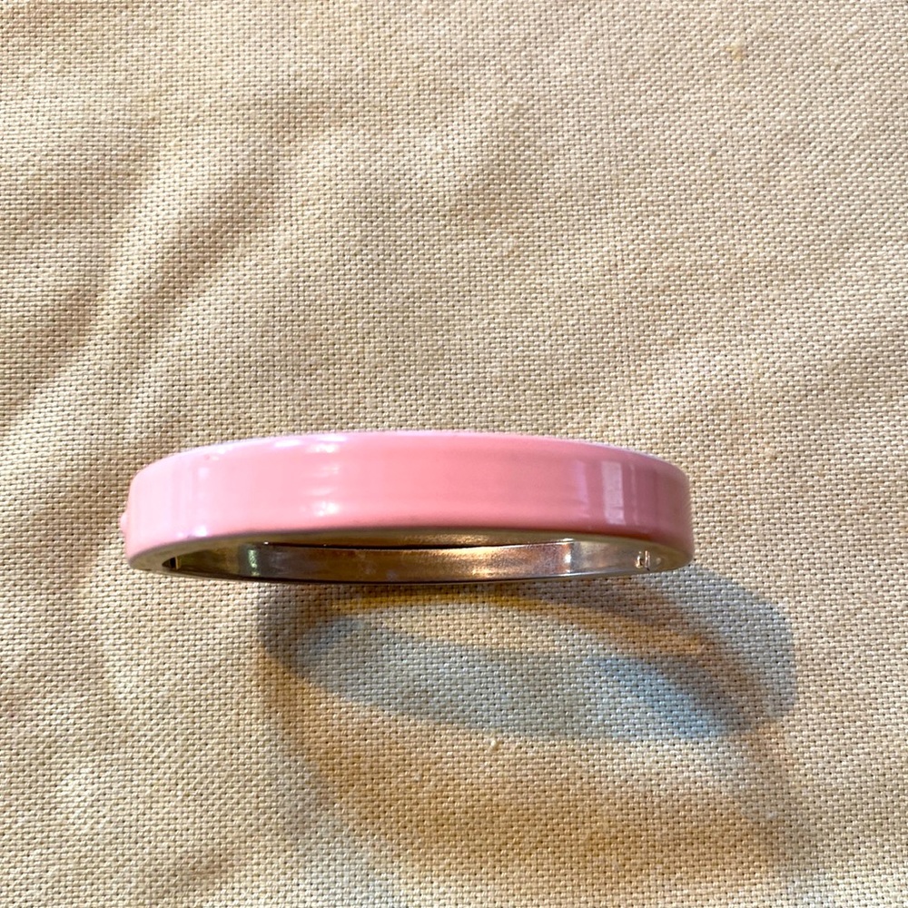 Vintage, gold filled and enamel bangle bracelet🌺
